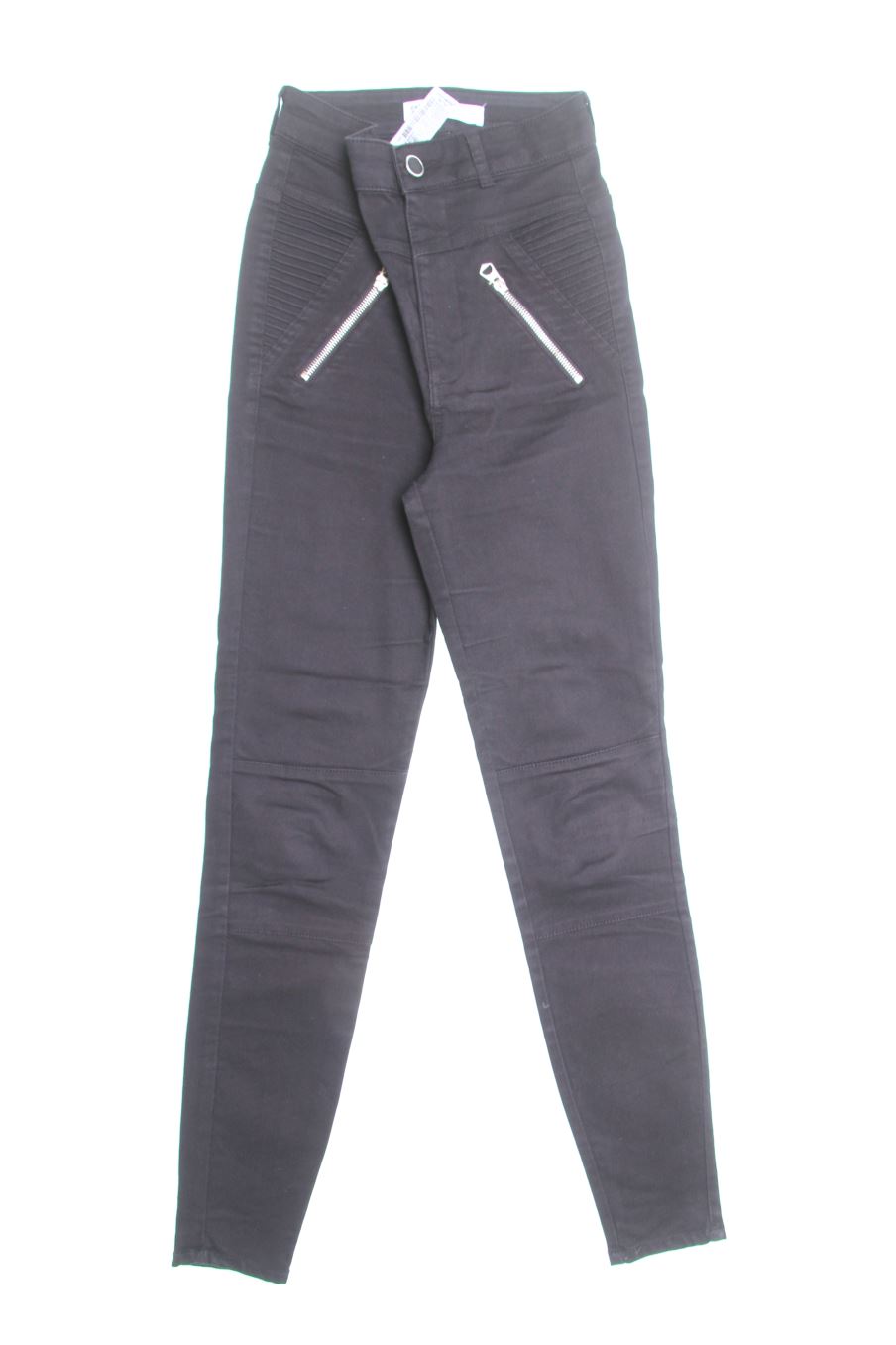 Vaquero de Zara de la talla 34, de color negro de ropa vaquera