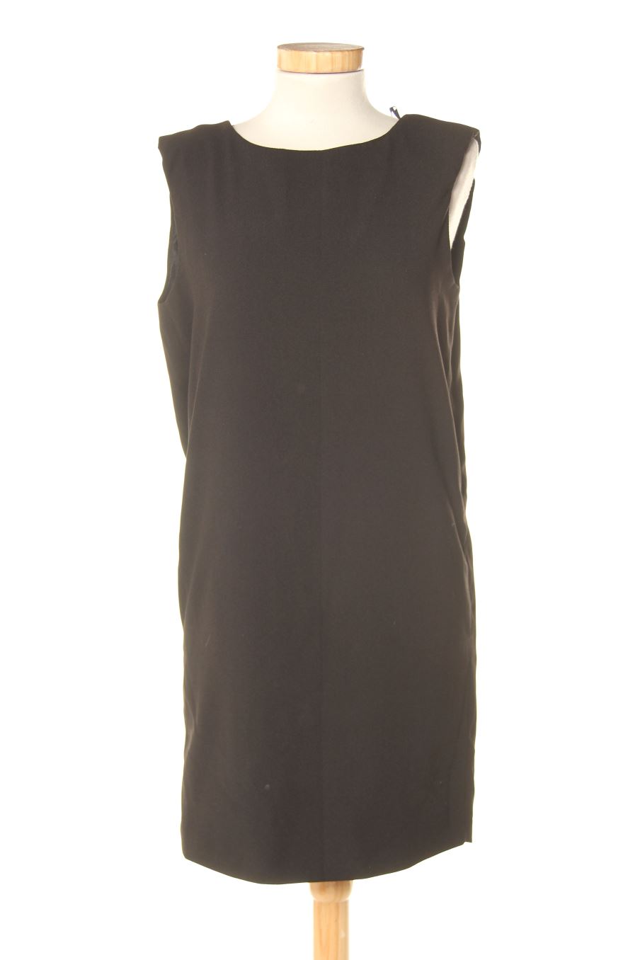 Vestido casual de Zara de la talla S, de color negro