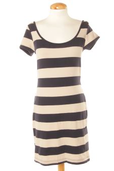 Einfaches Kleid S PERCENTIL, Foto 1 von 2