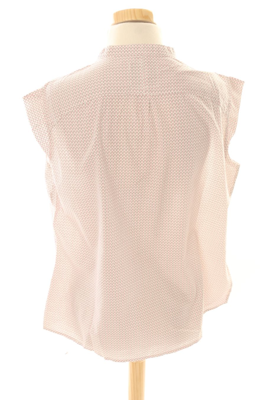 Camisa sin mangas de Quechua (DECATHLON) de la talla M, de color estampado