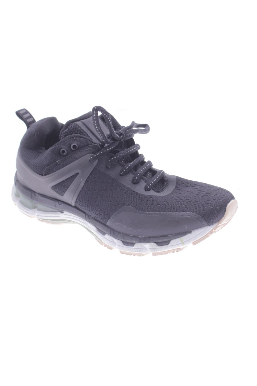 Deportivos de Oysho de la talla 37, de color negro de