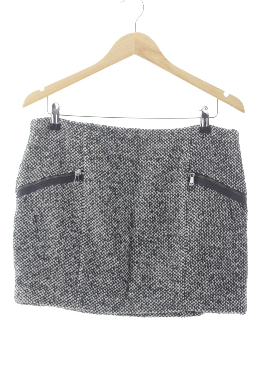 Falda de Zara de la talla L, de color gris