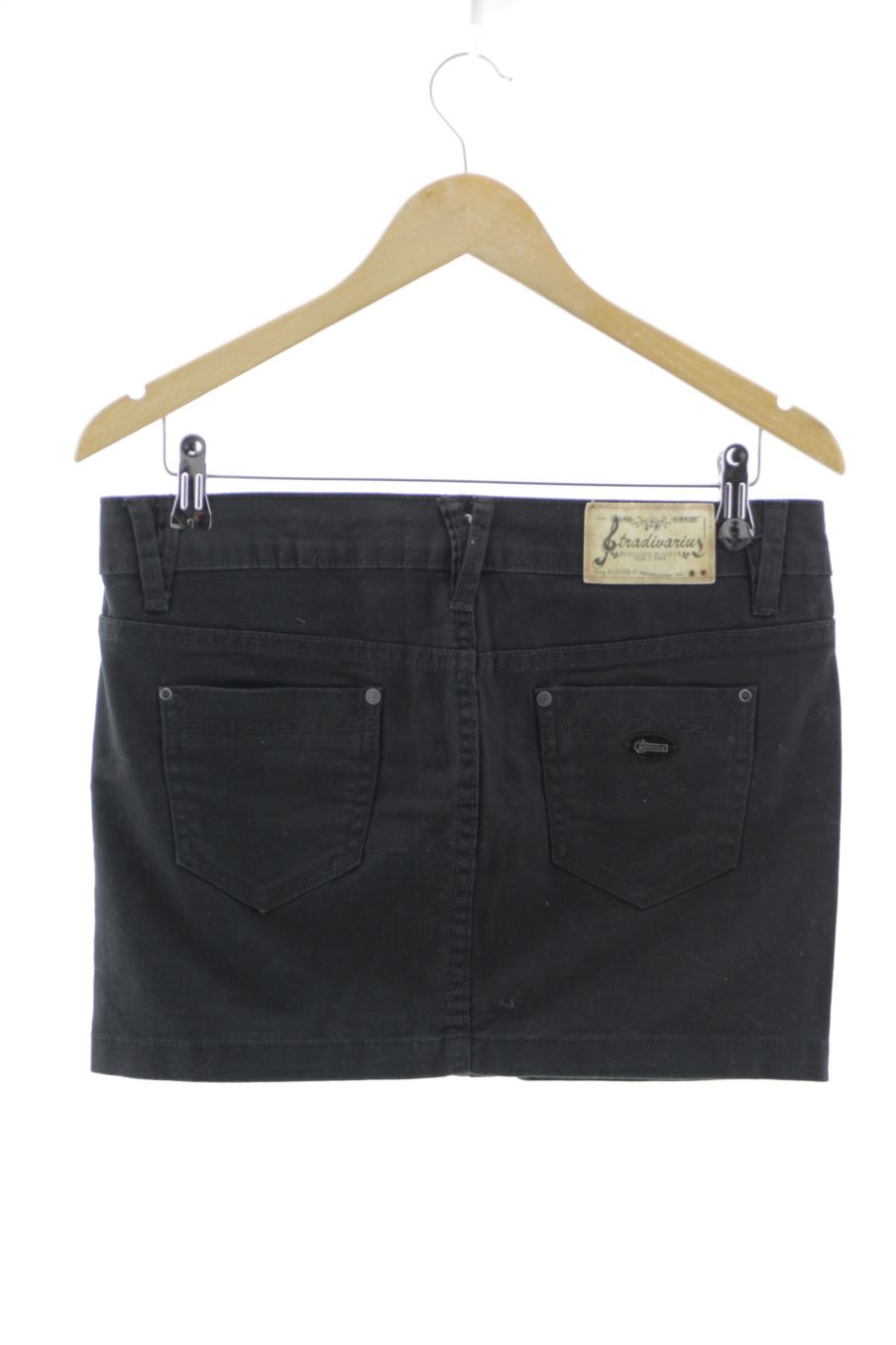Jupe Stradivarius de la taille 38, de couleur noir de denim