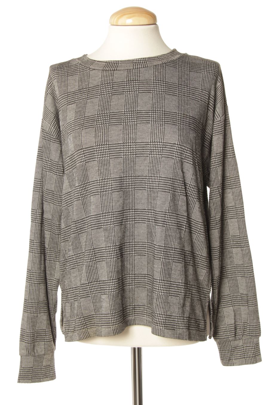 Camiseta manga larga de Bershka de la talla S, de color cuadros