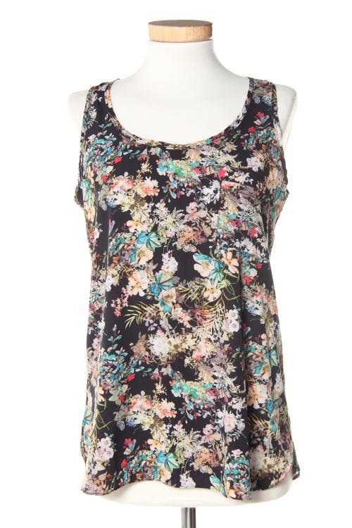 Aufwändiges Top