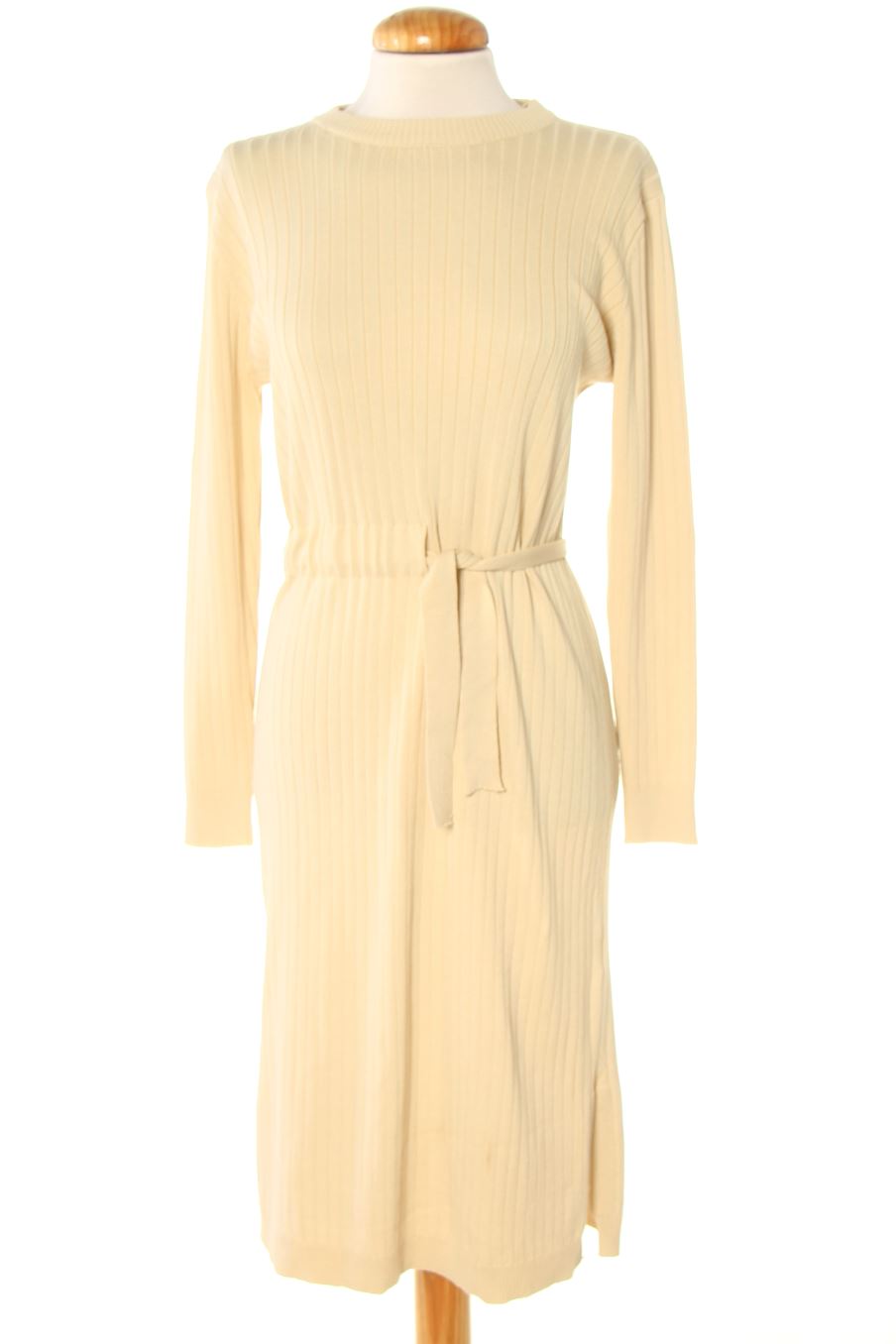 Robe casual Seemham de la taille M, de couleur beige