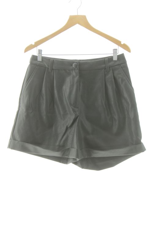 Pantaloni corti