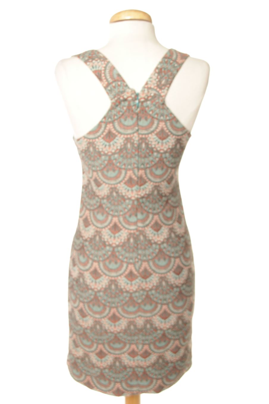 Vestido casual de Zara de la talla S, de color estampado