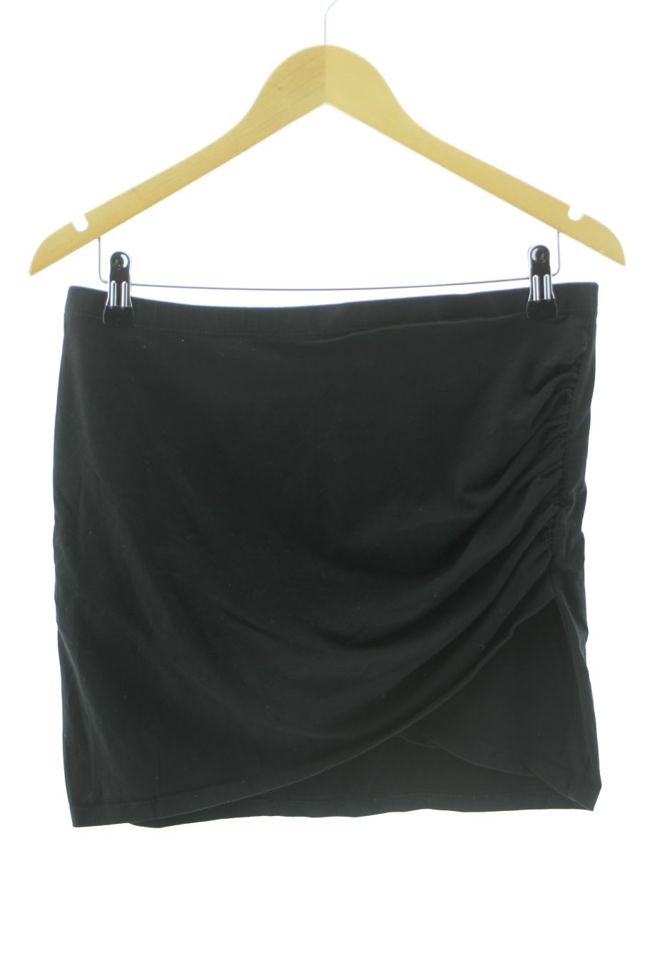 Jupe H&M de la taille M, de couleur noir