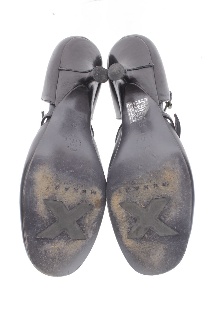 Zapatos de tacon de Muxart de la talla 38, de color negro de