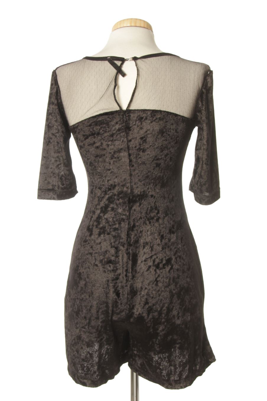 Monos de Stradivarius de la talla S, de color negro de terciopelo