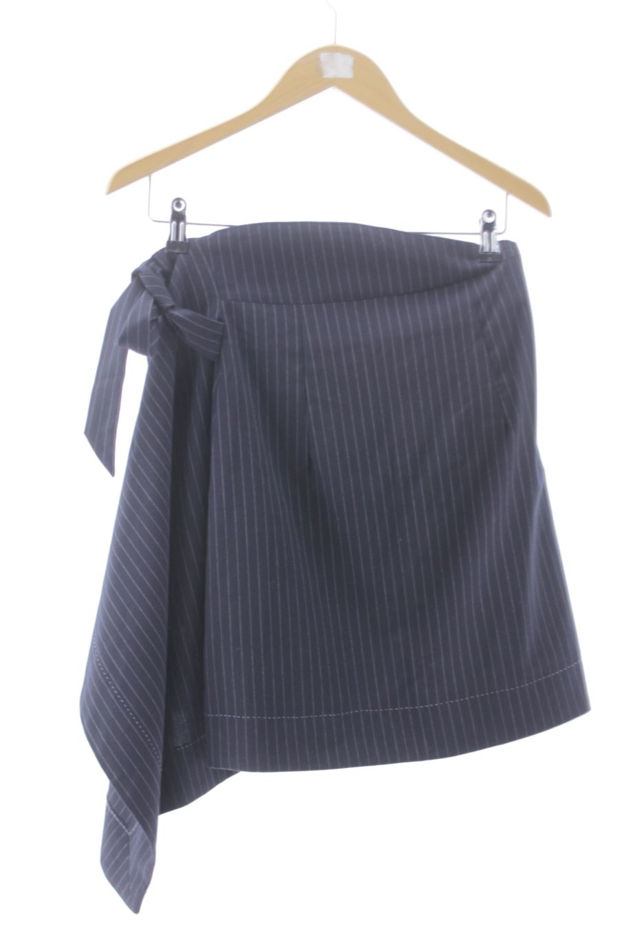 Aufwändiger Rock von Mango Größe S, Farbe Gestreift, für