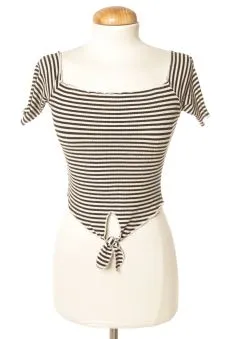 Top S Bershka, photo 1 sur 2