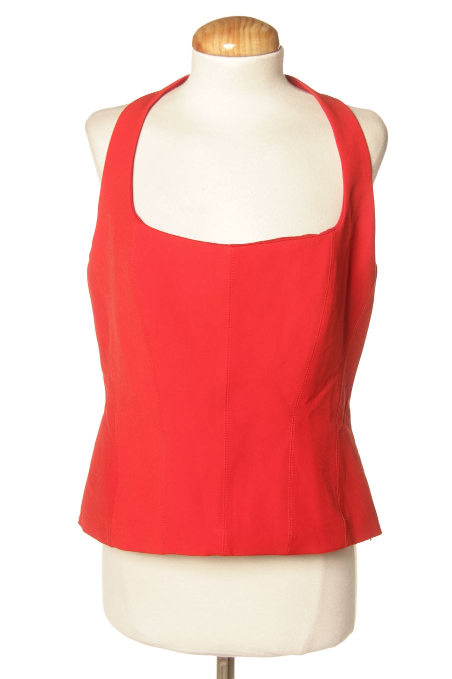 Top de Zara de la talla XL, de color rojo