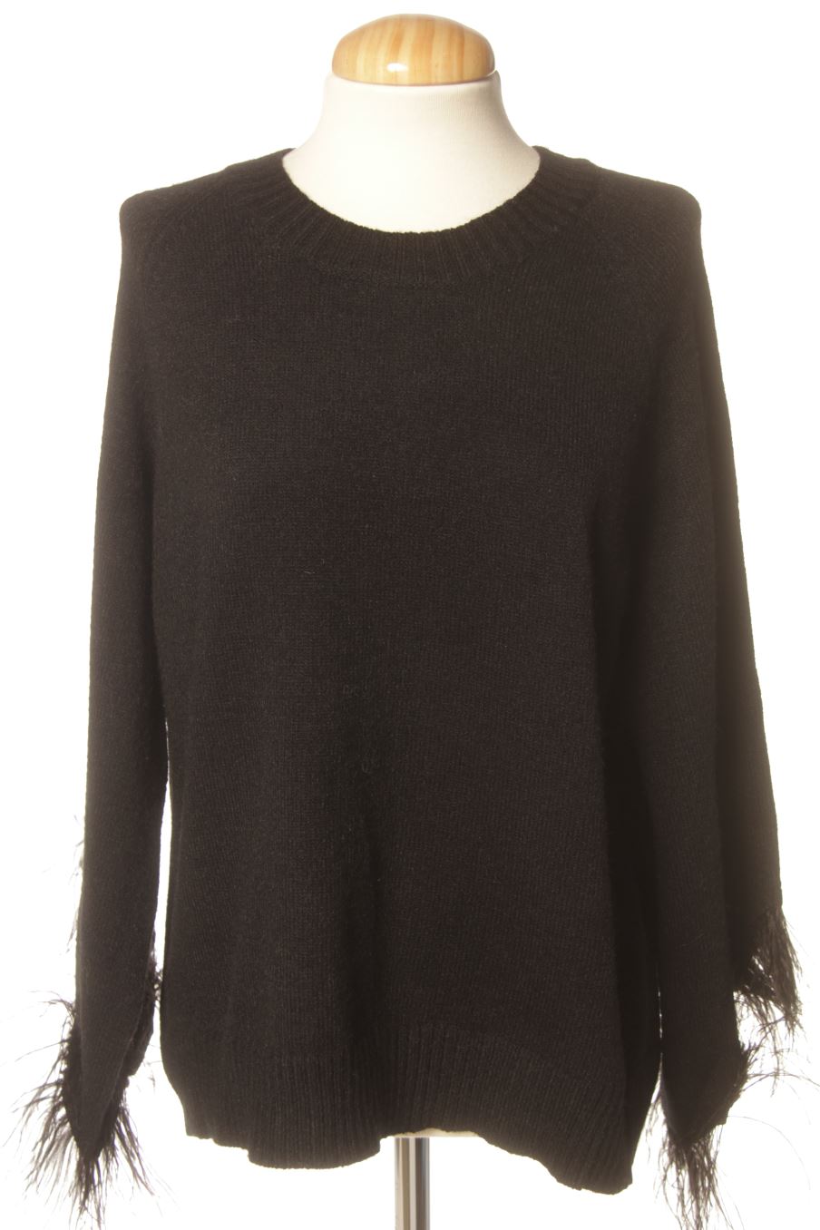 Pull MIA de la taille L, de couleur noir