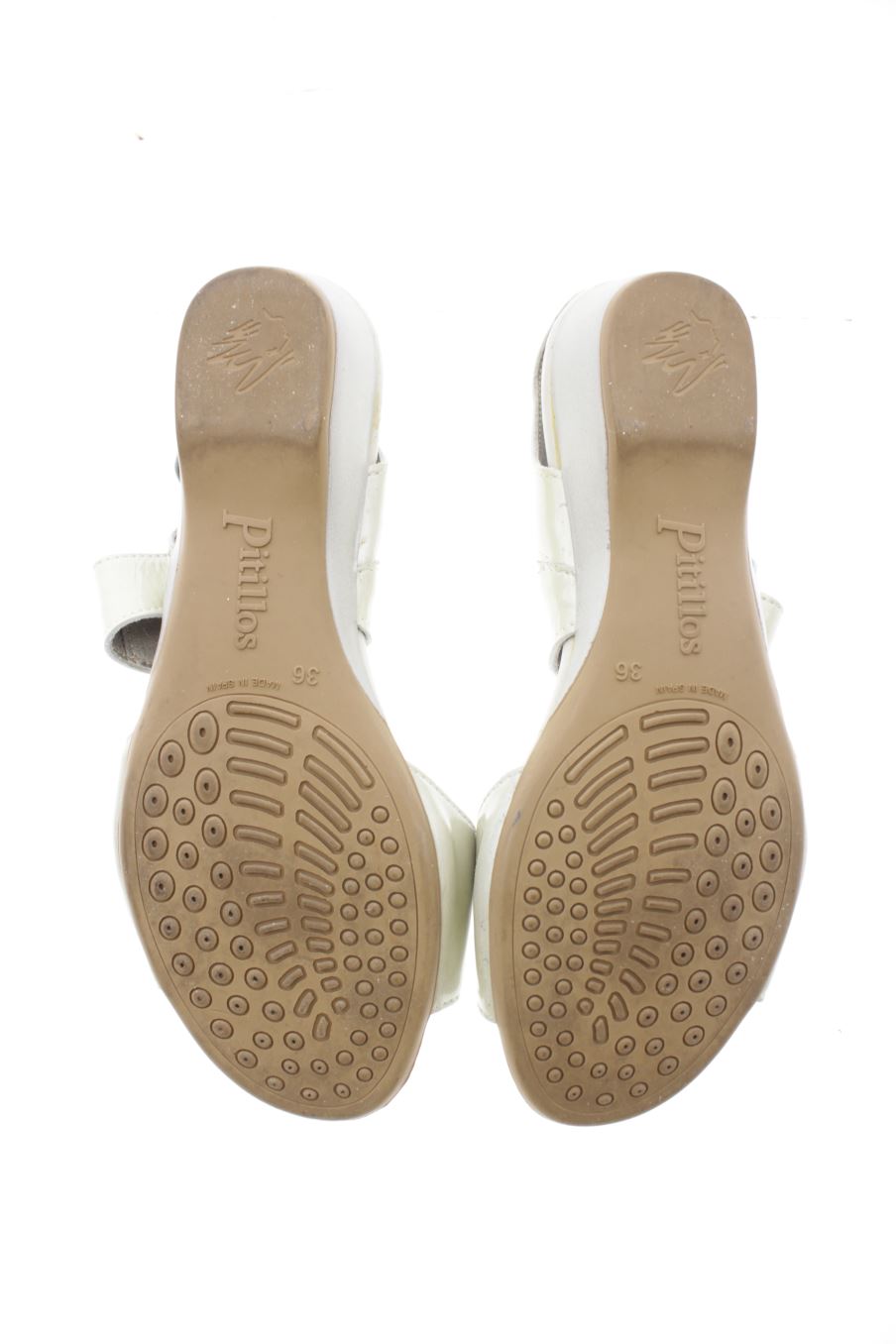 Sandalias tacon de Pitillos de la talla 36, de color gris de
