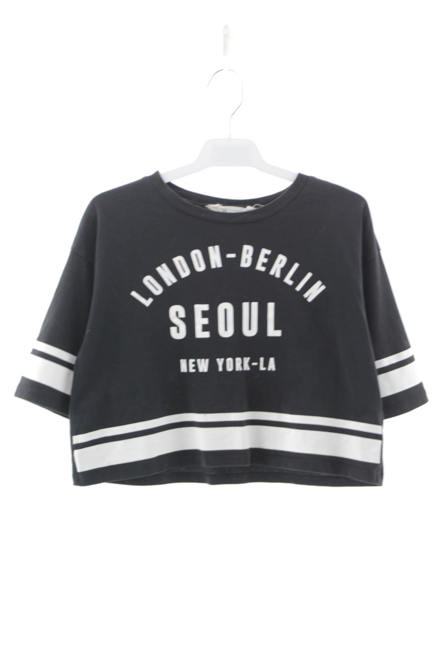 T-shirt H&M de la taille 10 ans de seconde main