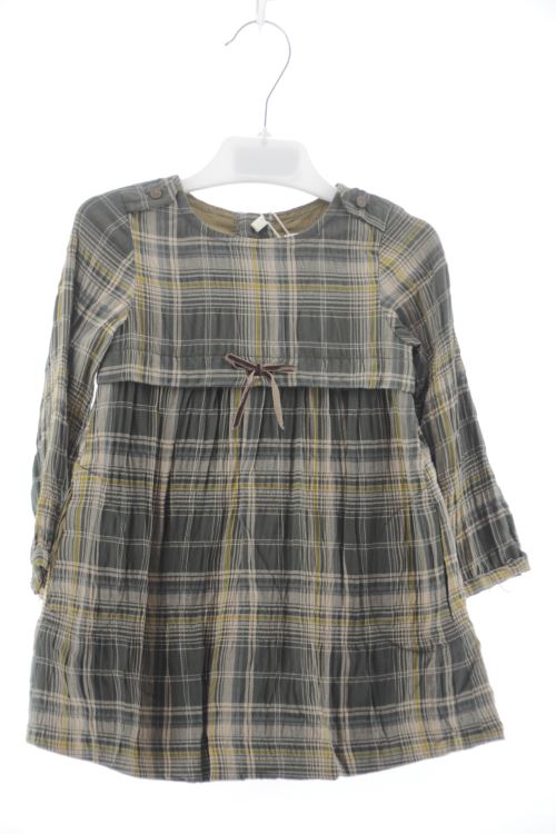 Aufwändiges Kleid