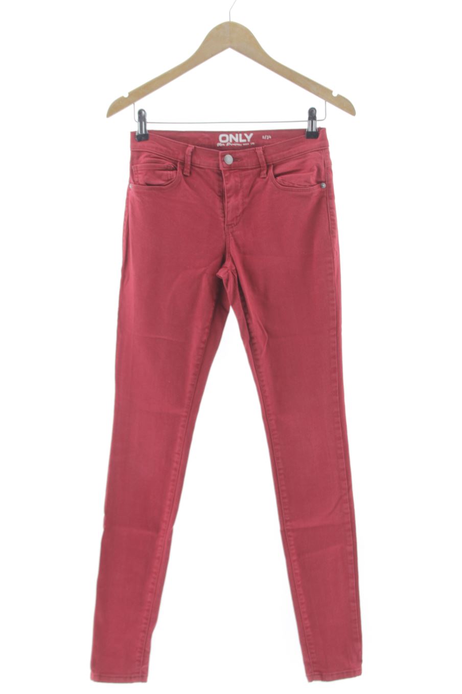 Vaquero de Only de la talla 34, de color burdeos de ropa vaquera
