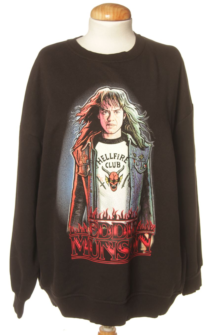 Sudadera de STRANGER THINGS de la talla S, de color negro
