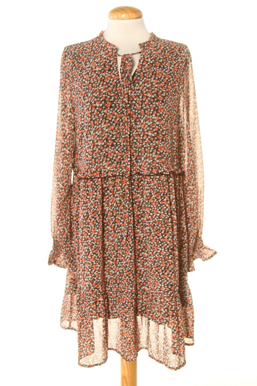 Robe casual MG de la taille L, de couleur fleurs