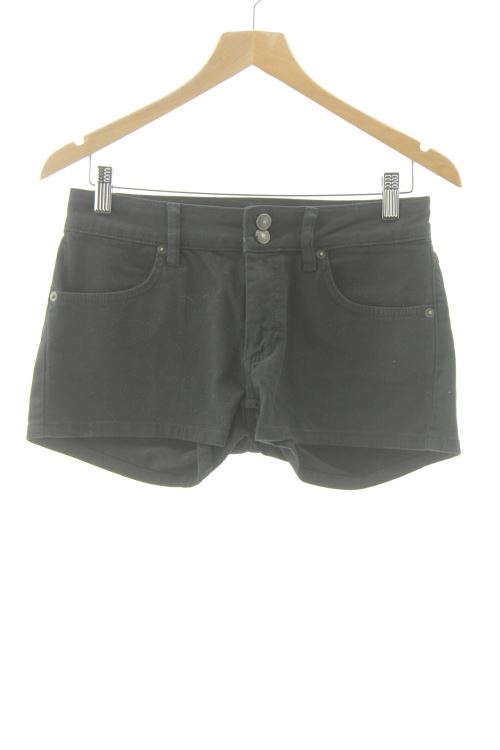 Pantaloni corti