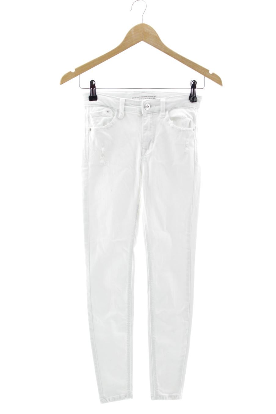 Vaquero de Stradivarius de la talla 34, de color blanco de ropa vaquera