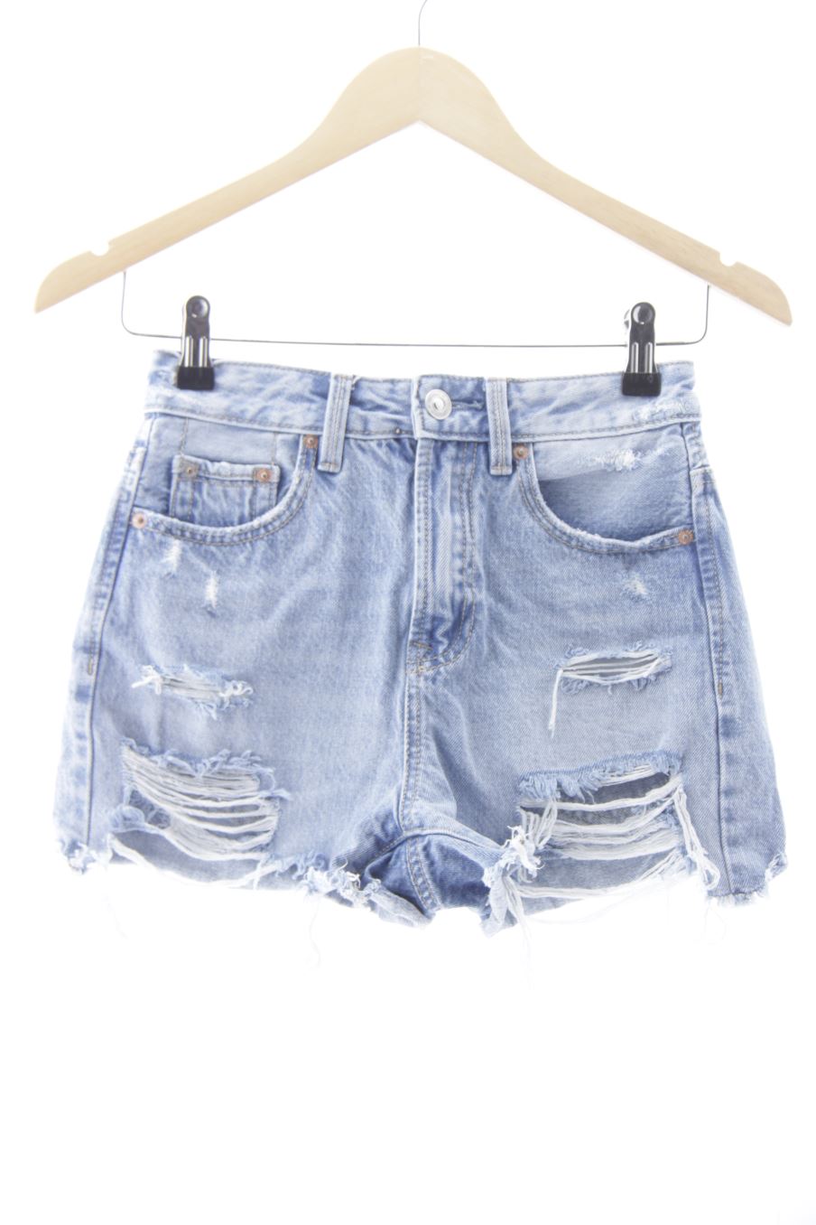Shorts Stradivarius de la taille 32, de couleur bleu de denim