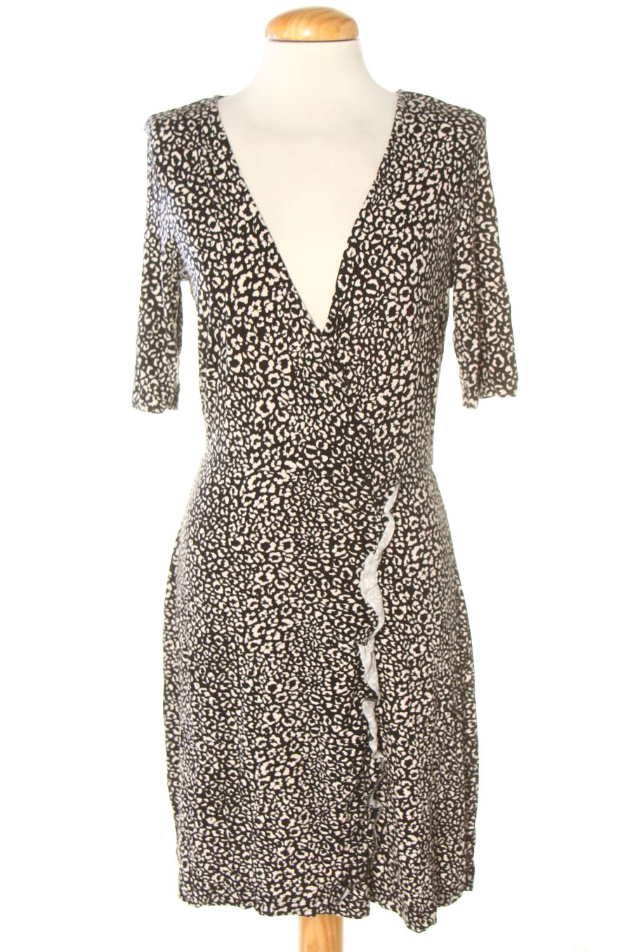 Robe casual Stradivarius de la taille M, de couleur imprimés