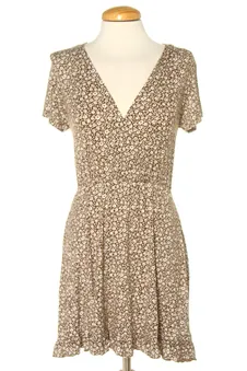 Robe casual S Pull & Bear, photo 1 sur 2