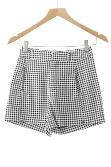 Pantaloni corti 32 Stradivarius, foto 1 di 2