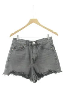 Pantalón corto 38 Stradivarius, foto 1 de 2