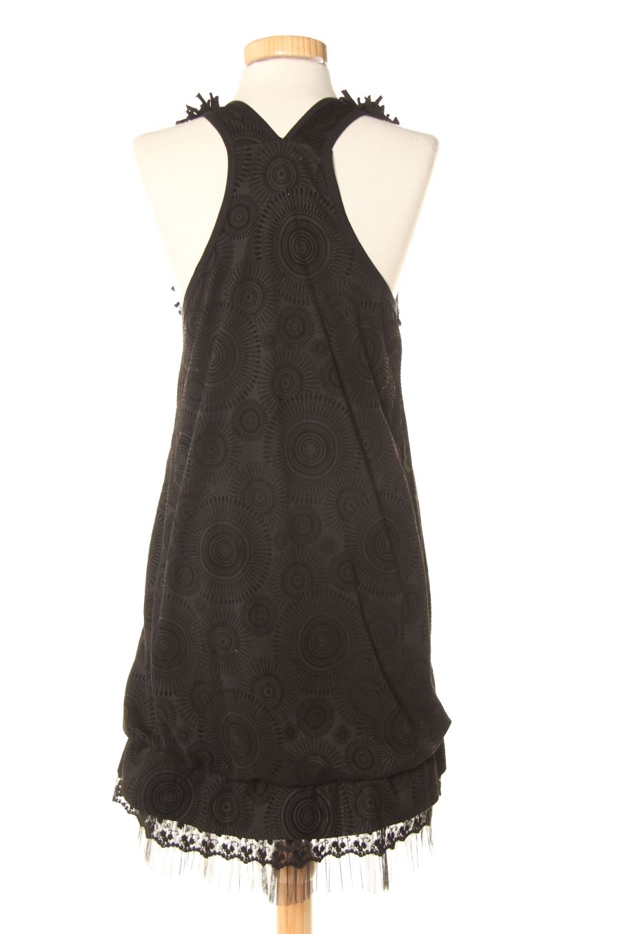 Robe casual Molly Bracken de la taille M, de couleur noir