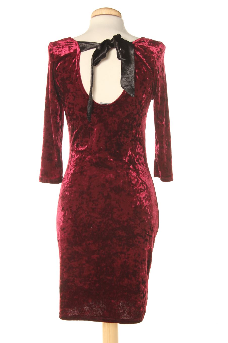 Vestido de Tally Weijl de la talla M, de color rojo de terciopelo