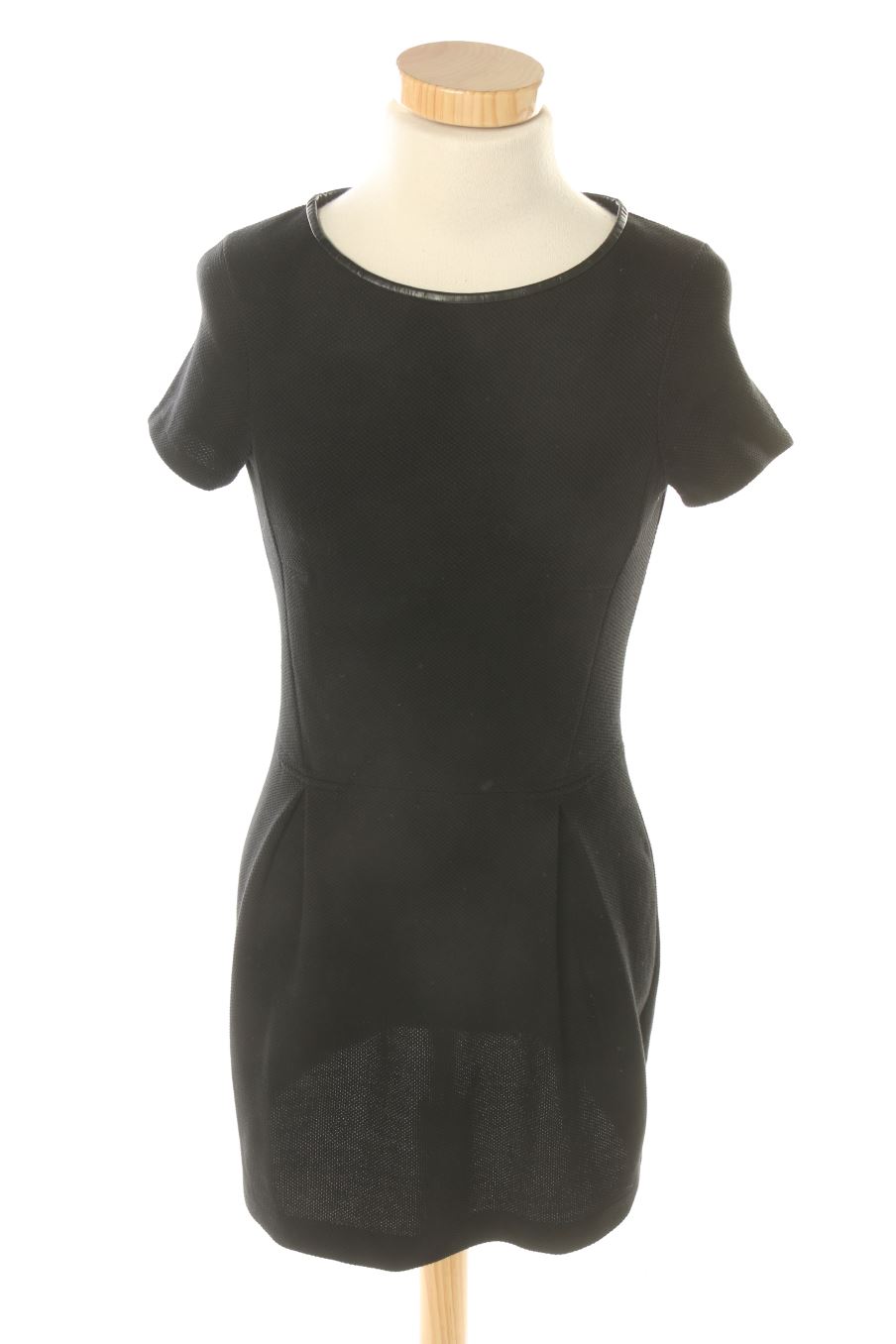 Robe casual Easy wear de la taille 38, de couleur noir