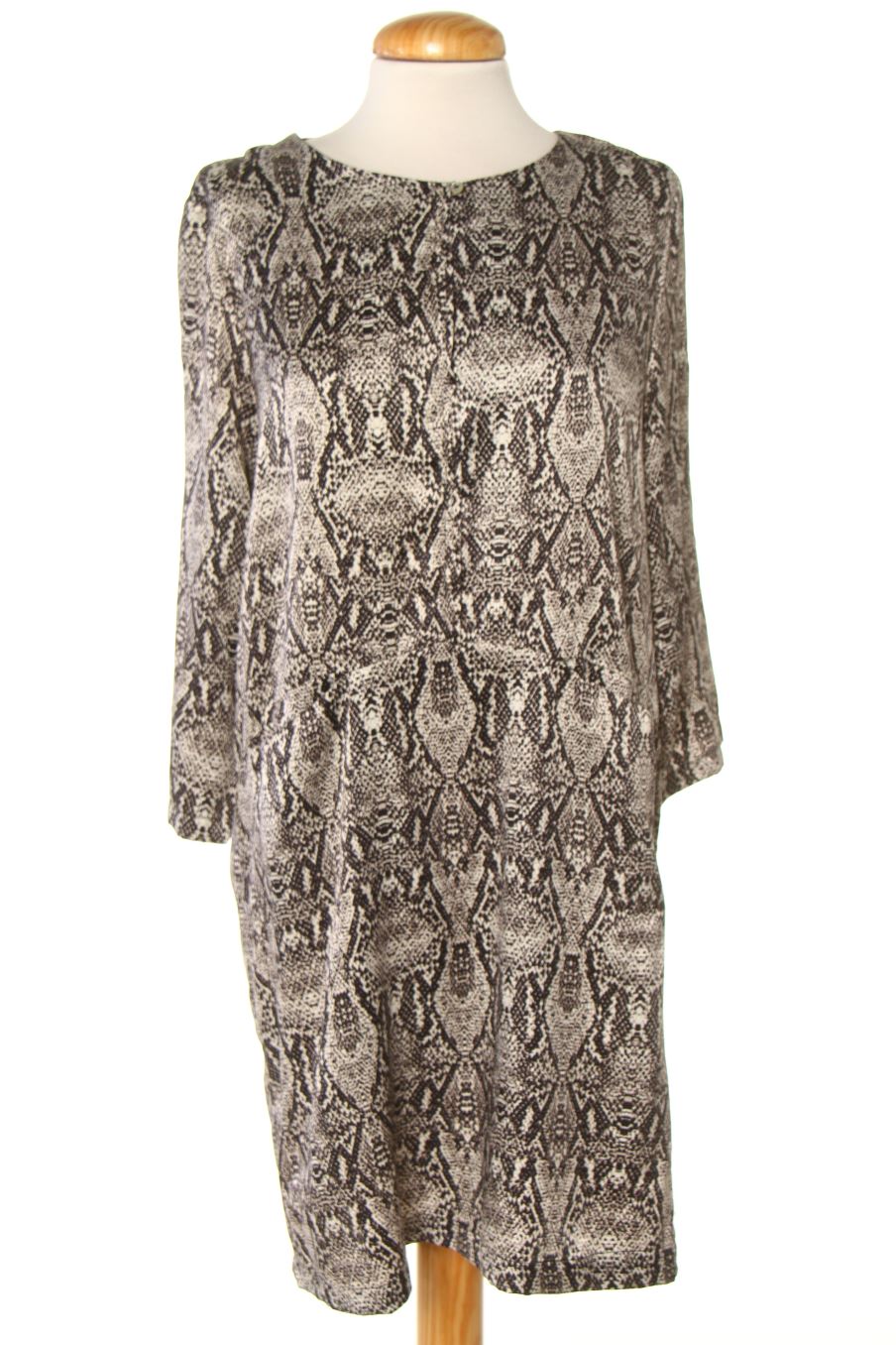 Vestito casual de Zara de la talla M, de color stampa animalier