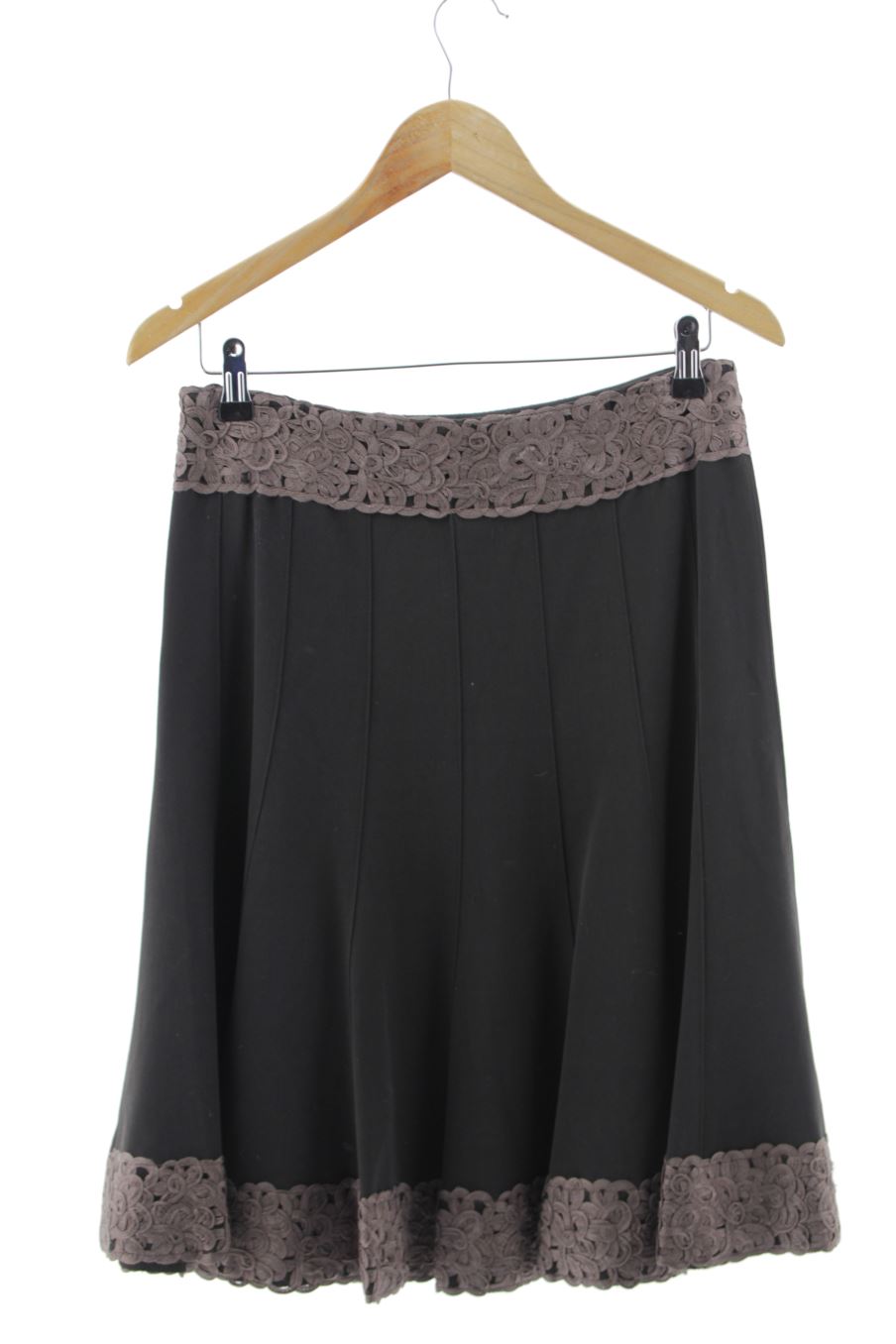 Jupe Caroll de la taille 38, de couleur noir