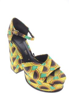 Sandalias tacon 38 Zara