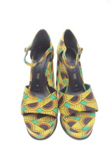 Sandalias tacon 38 Zara