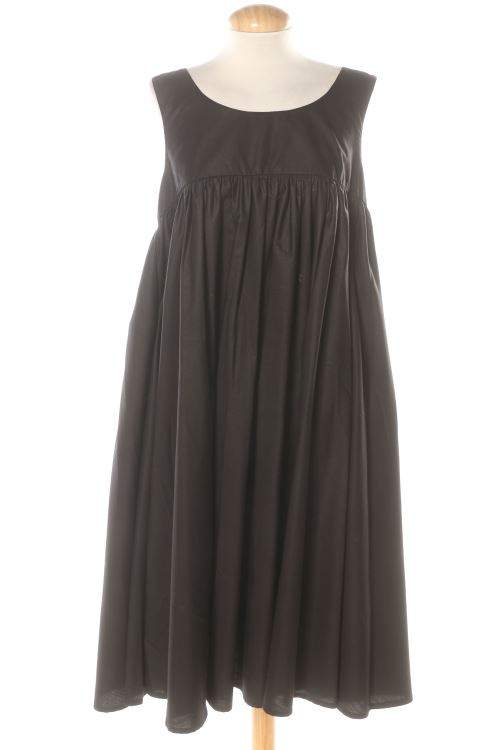 Einfaches Kleid