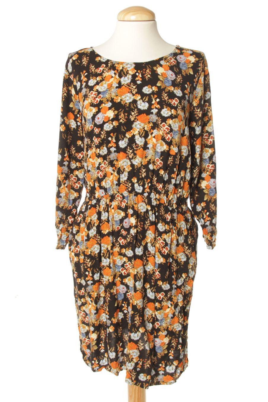 Vestido casual de MONKI de la talla M, de color flores
