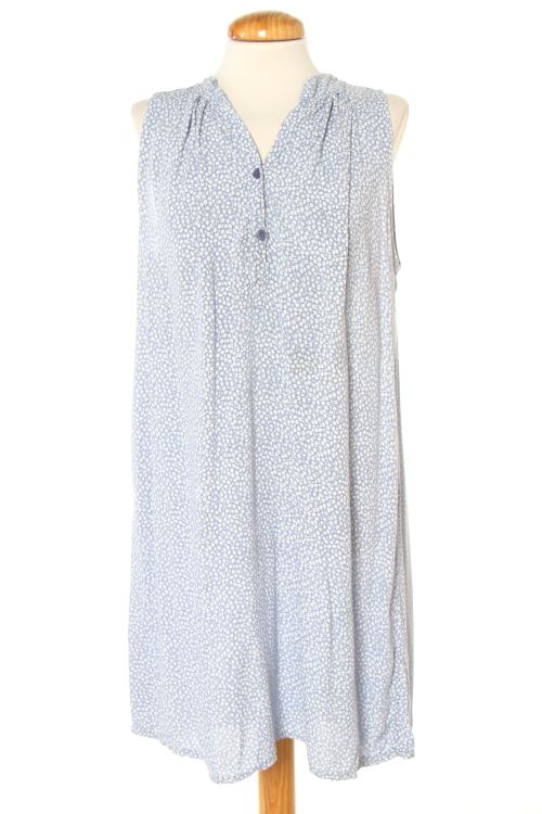 Einfaches Kleid