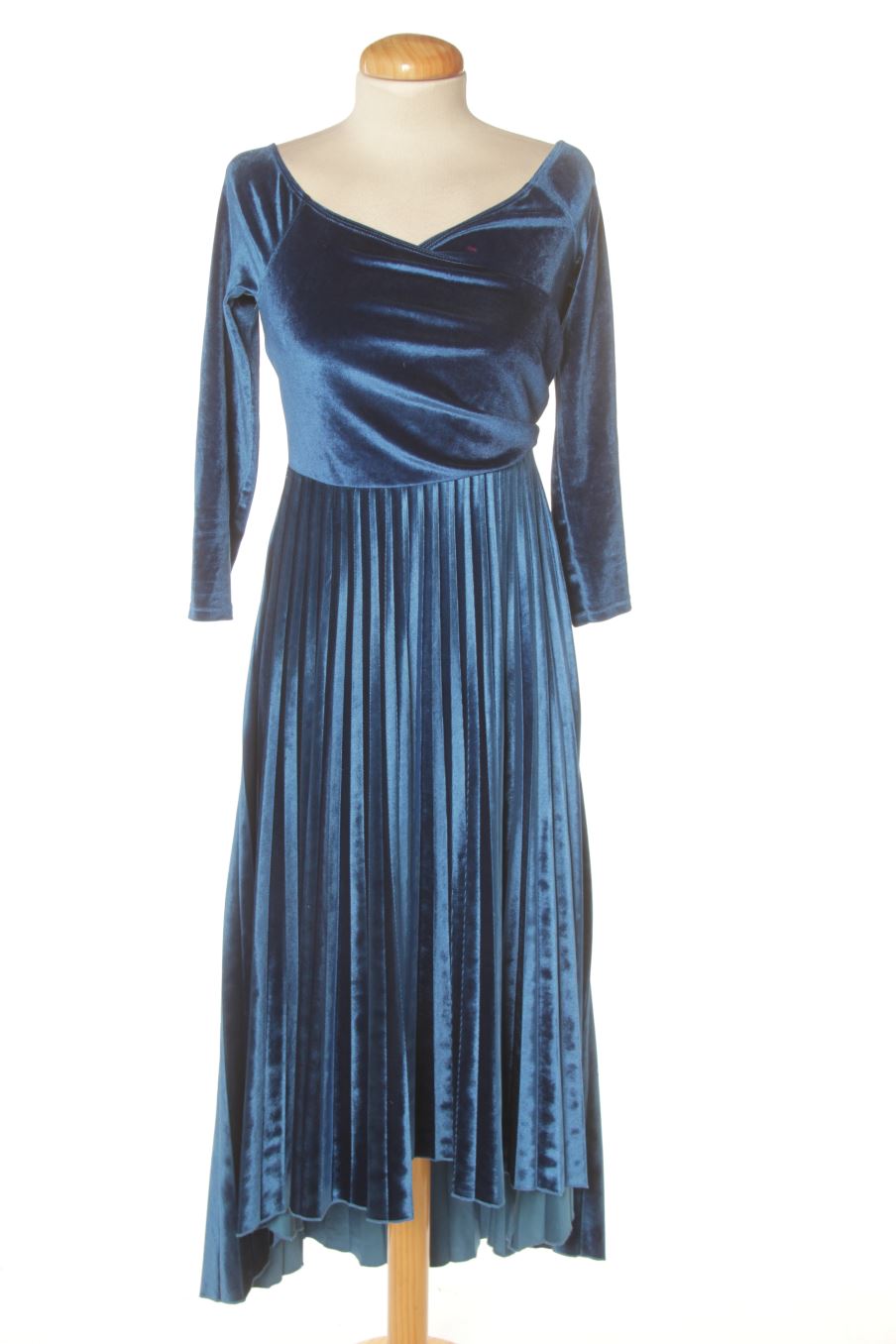 Robe ASOS de la taille 38, de couleur bleu