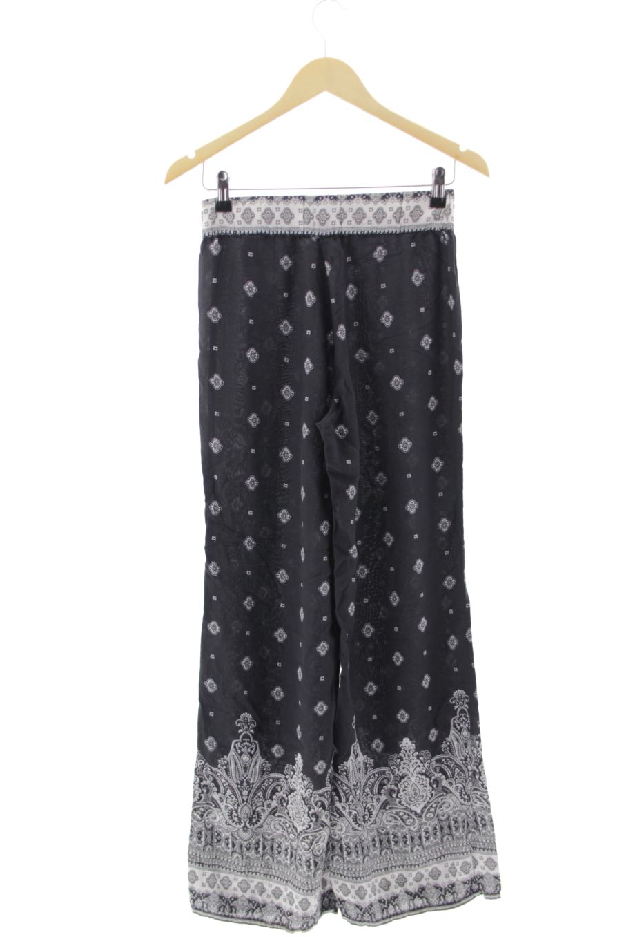Pantalon Casual Bershka de la taille M, de couleur noir