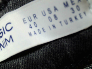 Jeans Zara de la taille 40, de couleur gris de denim