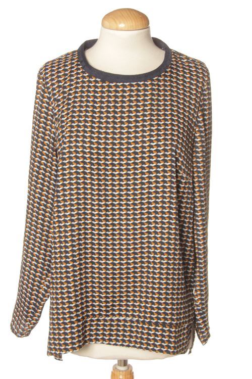 Blusa a maniche lunghe