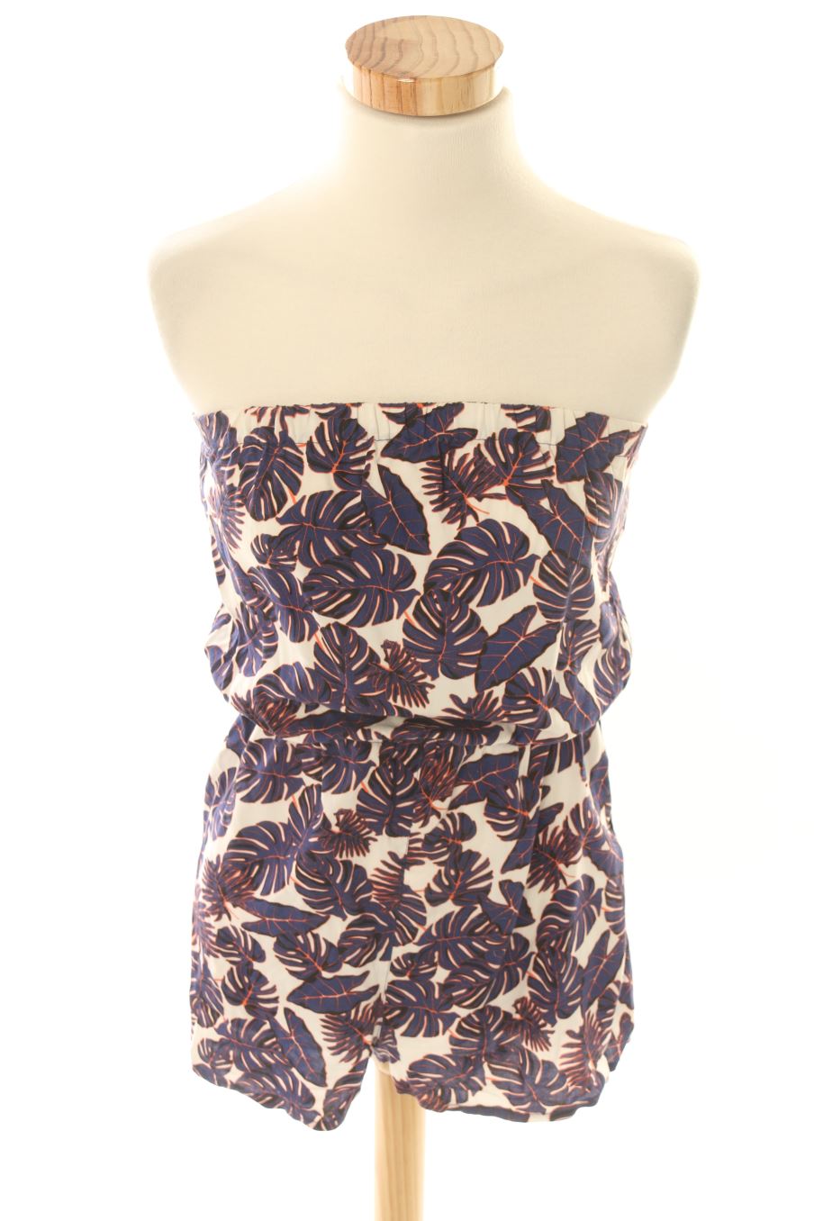 Mono de H&M de la talla 34, de color morado