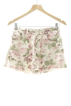 Pantaloni corti S Stradivarius, foto 1 di 2