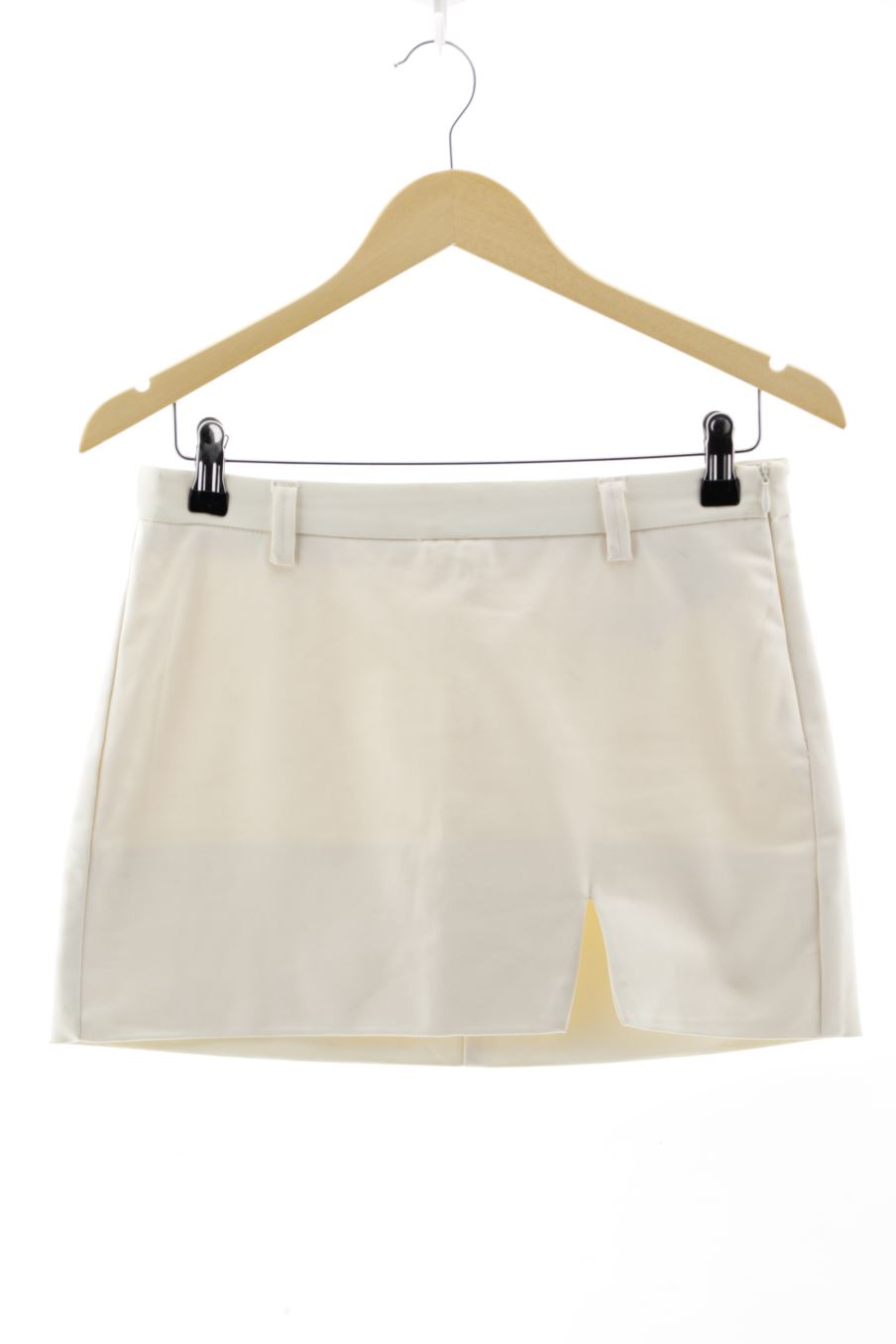 Jupe Stradivarius de la taille 38, de couleur blanc