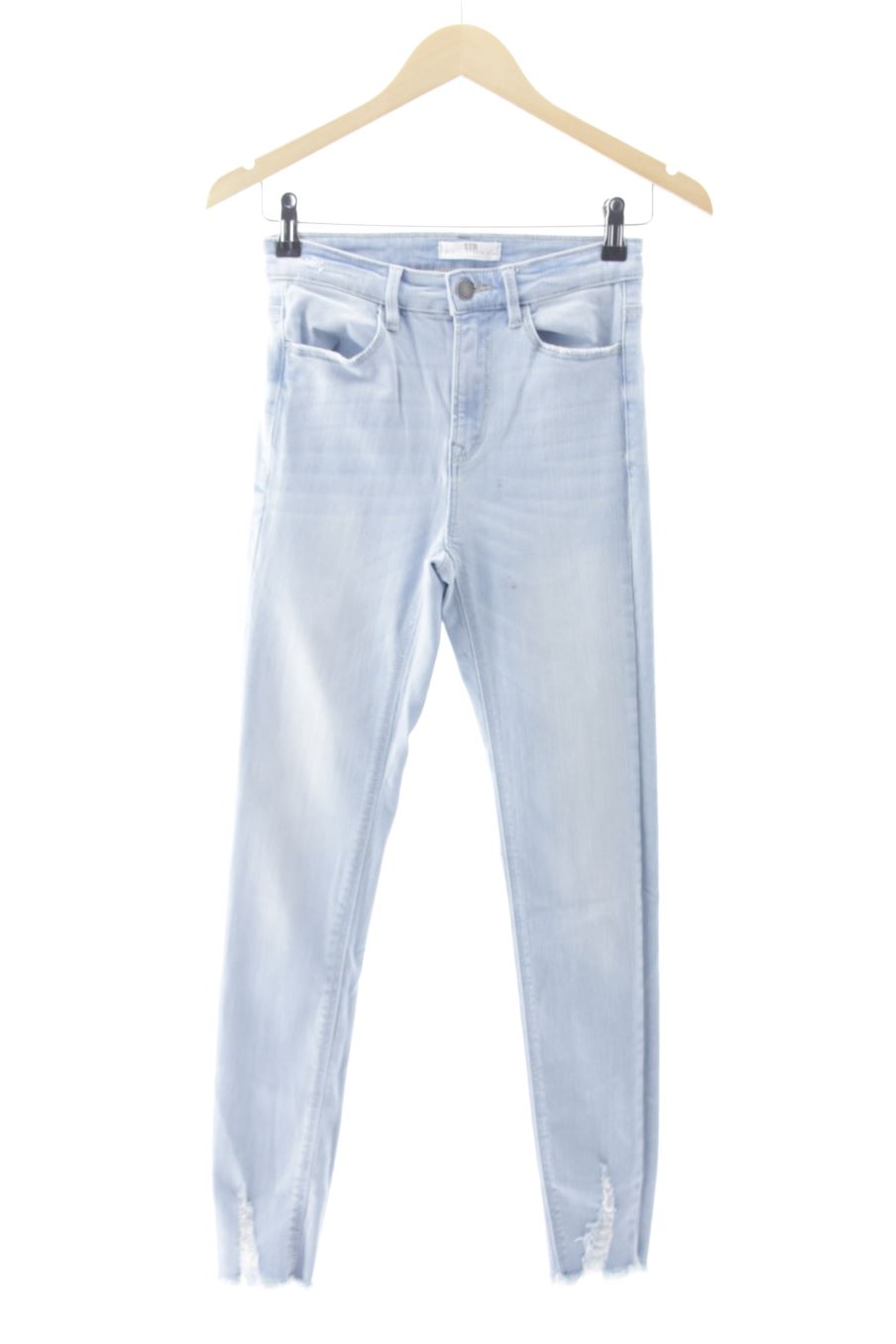 Vaquero de Stradivarius de la talla 34, de color azul de ropa vaquera
